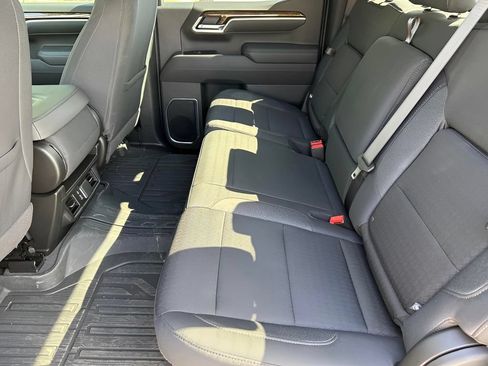 Used 2025 GMC Sierra 1500 Elevation RWD image 19