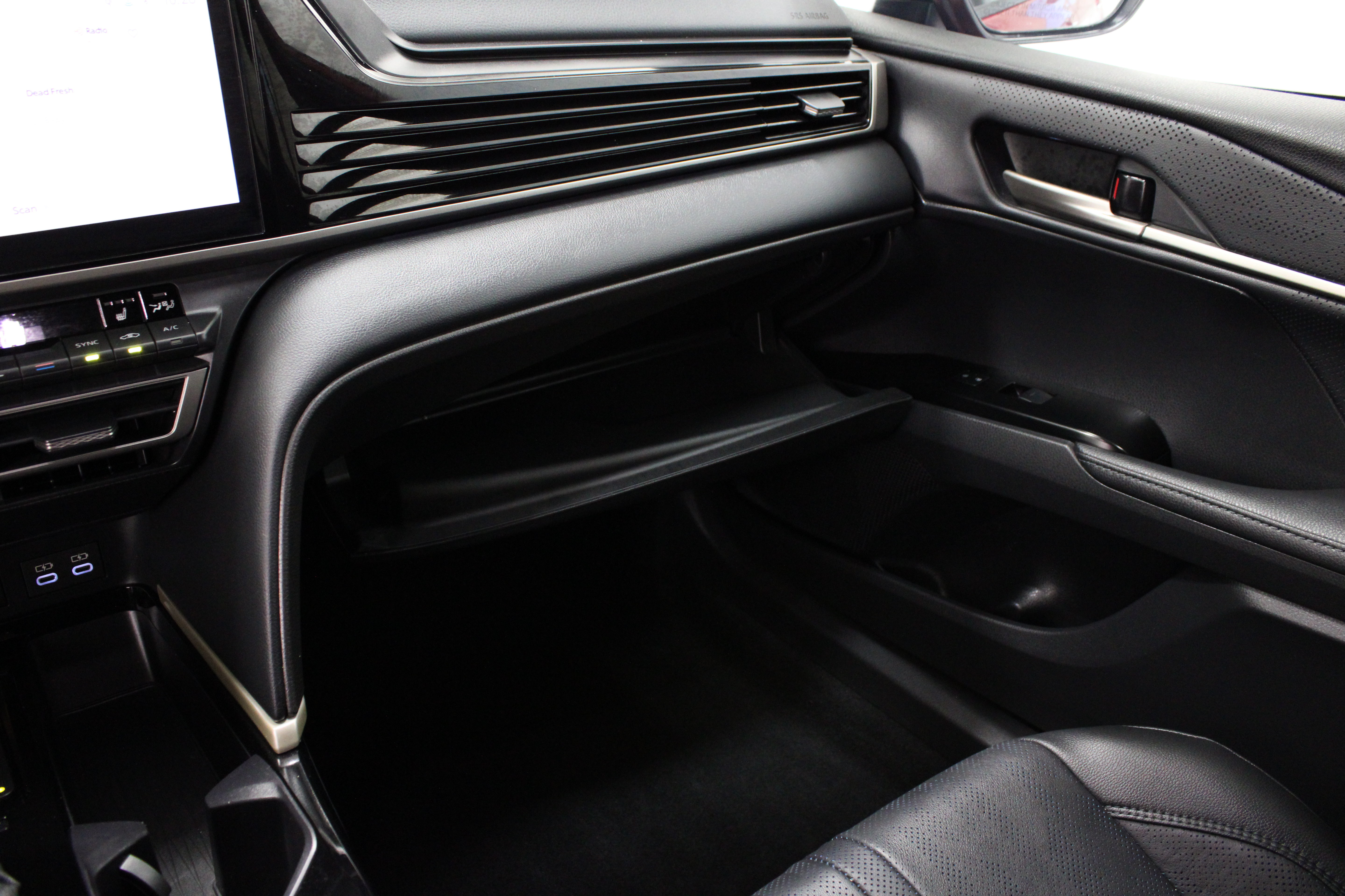Certified 2026 Toyota Camry XSE FWD image 24