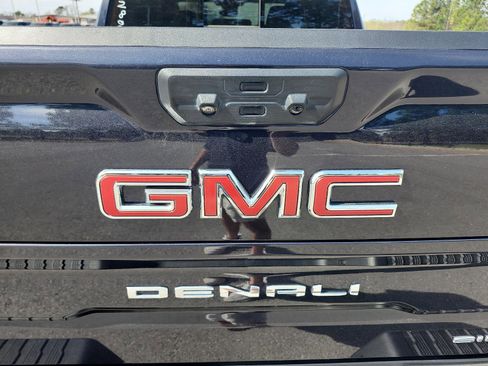 Certified 2022 GMC Sierra 1500 Denali w/ Denali Reserve Package image 5