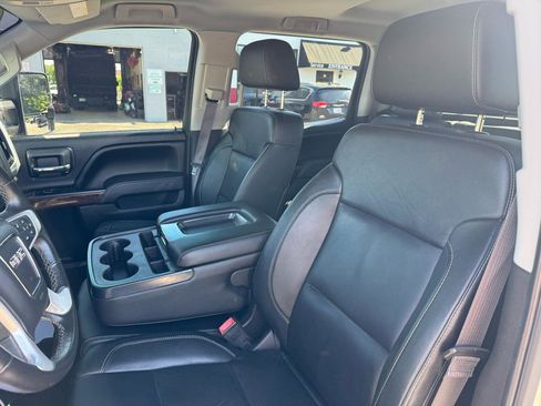 Used 2015 GMC Sierra 3500 SLE w/ SLE Preferred Package AWD/4WD image 26