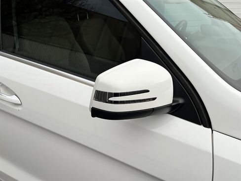 Used 2019 Mercedes-Benz GLE 400 4MATIC w/ Premium 1 Package image 10