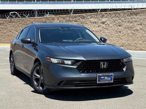 Used 2023 Honda Accord EX image 3