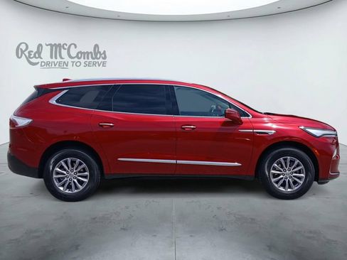 Used 2024 Buick Enclave Essence w/ Technology Package FWD image 6