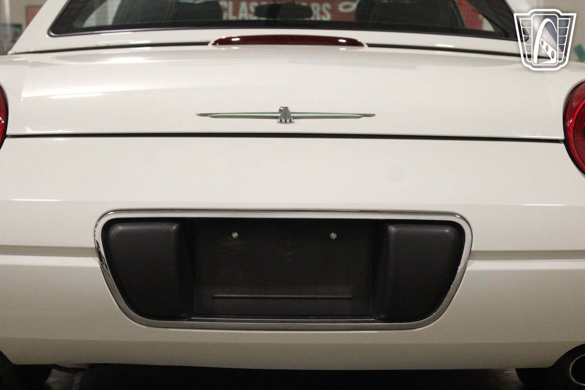 Used 2002 Ford Thunderbird RWD image 29