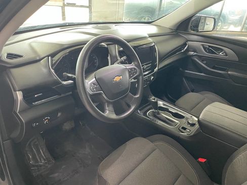 Used 2020 Chevrolet Traverse LS image 18