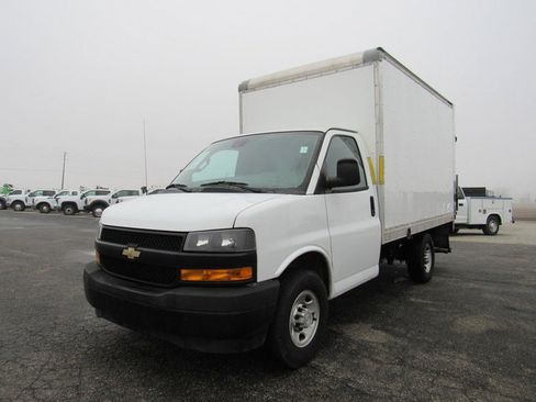 Used 2020 Chevrolet Express 3500 image 7