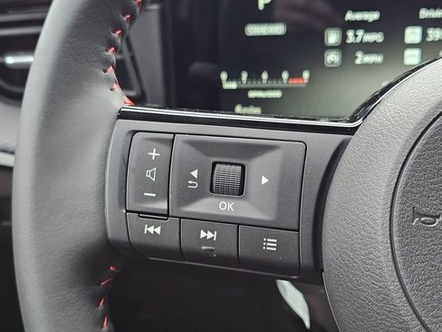 New 2026 Nissan Kicks SR w/ Cold Weather Package image 9