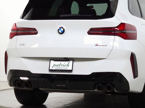 Used 2025 BMW X3 M50 w/ Premium Package image 11