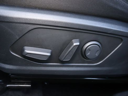 Used 2025 Hyundai Tucson SEL FWD image 9