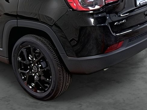 New 2026 Jeep Compass Latitude w/ Quick Order Package 29K image 9