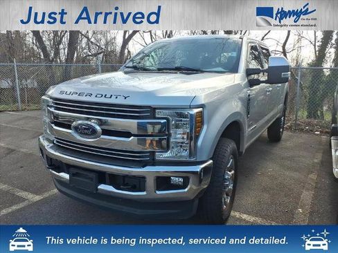 Used 2019 Ford F250 Lariat w/ Lariat Value Package image 1