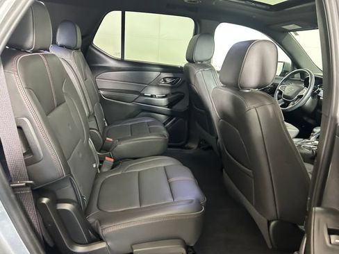 Used 2023 Chevrolet Traverse RS w/ LPO, Floor Liner Package AWD/4WD image 27