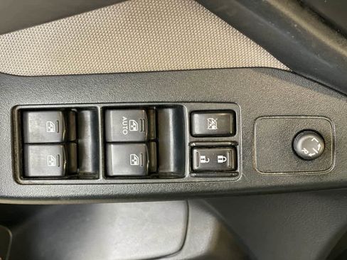 Used 2016 Subaru Forester 2.5i w/ Popular Package #2 image 16