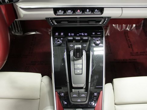 Certified 2023 Porsche 911 Turbo S w/ 911 Turbo Sportdesign Package image 30