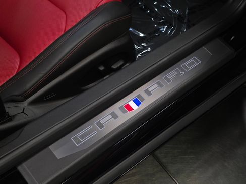 Used 2016 Chevrolet Camaro SS RWD image 37