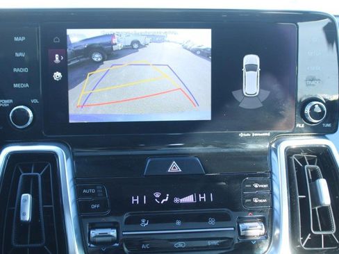 Used 2022 Kia Sorento SX image 20