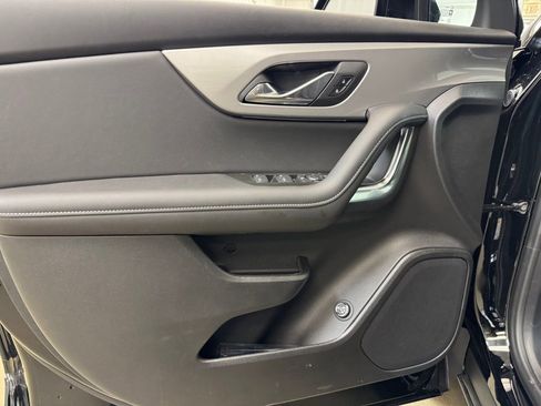 New 2026 Chevrolet Blazer LT w/ Convenience Package image 8