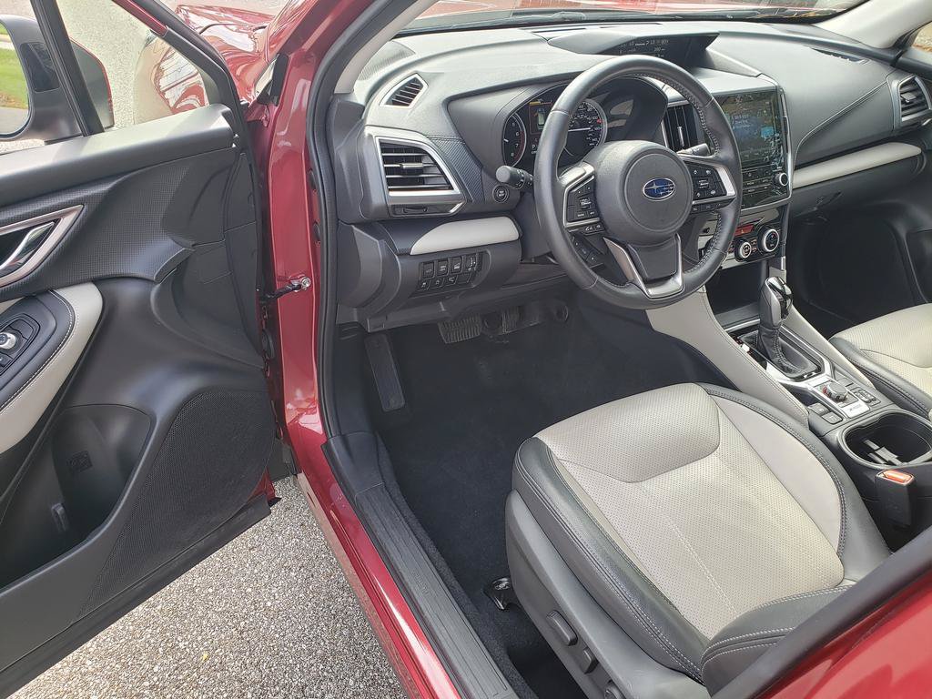 Used 2023 Subaru Forester Limited AWD/4WD image 11
