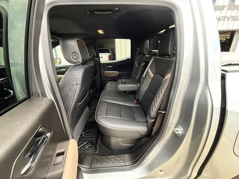 Used 2024 GMC Canyon Denali AWD/4WD image 30