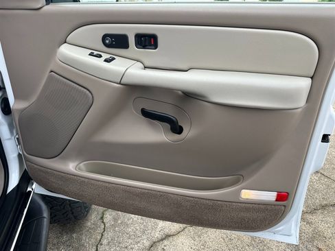 Used 2002 GMC Yukon XL 2500 SLT image 43