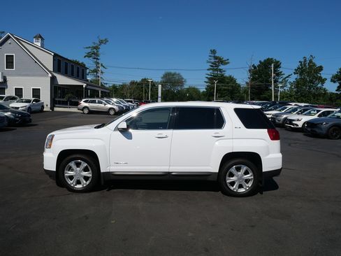 Used 2017 GMC Terrain SLE FWD image 7