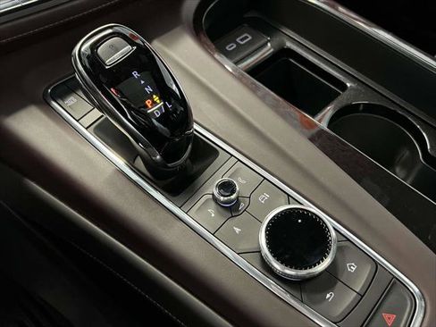 Used 2023 Cadillac Escalade ESV Premium Luxury Platinum w/ LPO, Radiant Package image 31