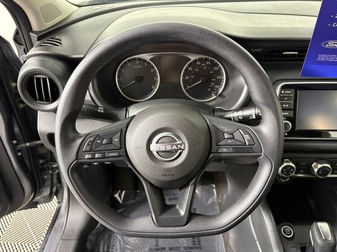 Used 2023 Nissan Kicks S image 16