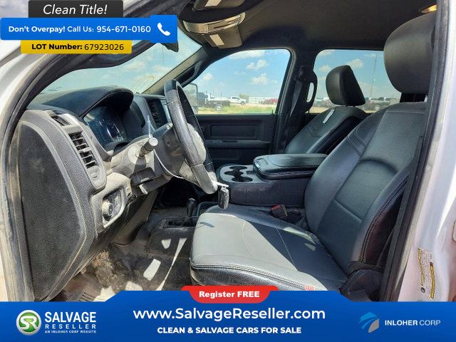 Used 2023 RAM 2500 Tradesman w/ Chrome Appearance Group AWD/4WD image 9
