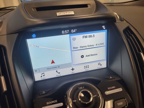 Used 2017 Ford Escape Titanium image 17