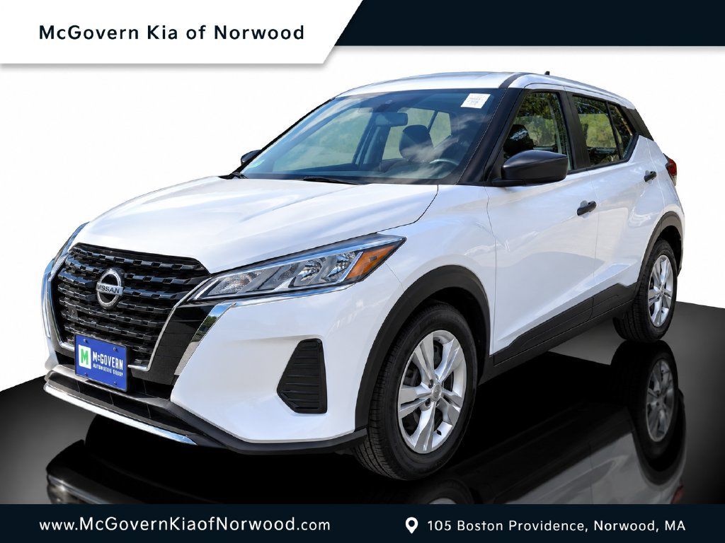 Used 2023 Nissan Kicks S FWD image 1