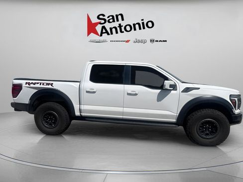 Used 2025 Ford F150 Raptor AWD/4WD image 30
