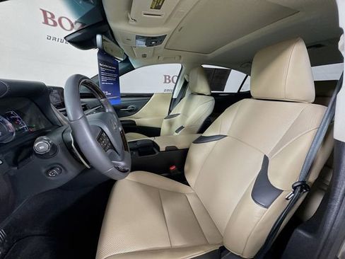 Used 2019 Lexus ES 350 image 25