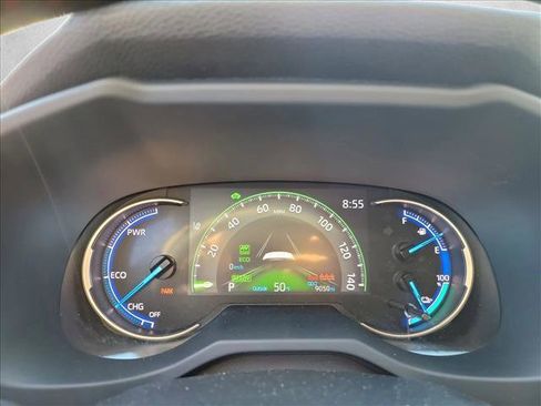 Used 2024 Toyota RAV4 SE image 22