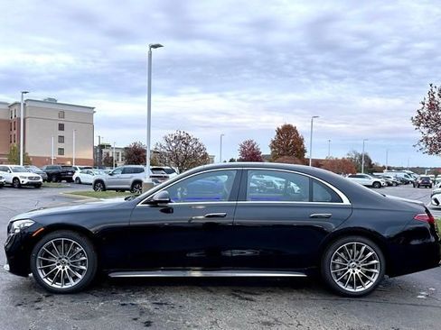 New 2026 Mercedes-Benz S 580 4MATIC Sedan image 5