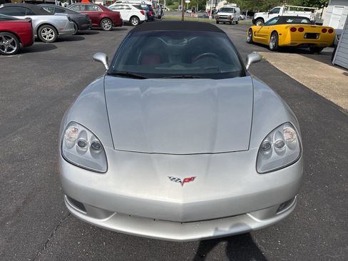 Used 2008 Chevrolet Corvette Convertible w/ Preferred Equipment Group image 8