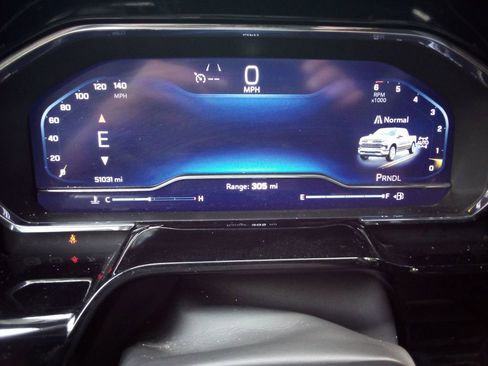 Used 2023 Chevrolet Silverado 1500 LT w/ Protection Package image 16