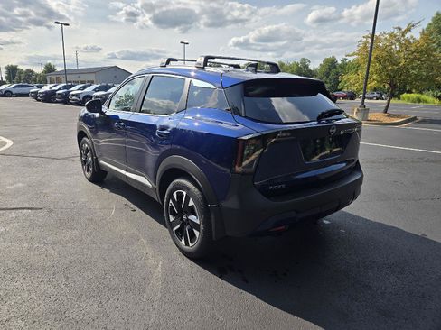 New 2026 Nissan Kicks SV w/ Cold Weather Package AWD/4WD image 6