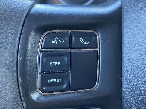 Used 2012 RAM 1500 Express image 20