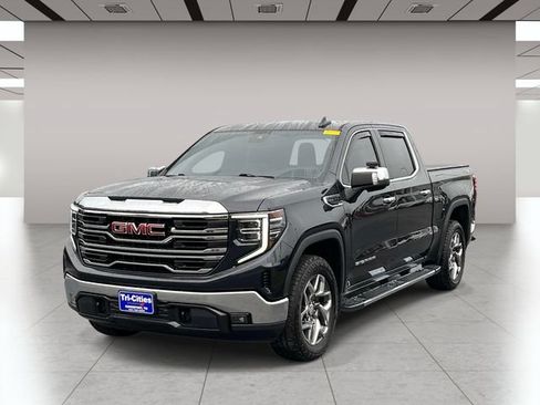 Used 2023 GMC Sierra 1500 SLT w/ SLT Premium Package AWD/4WD image 8