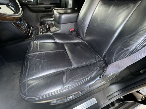 Used 2008 GMC Yukon Denali image 19