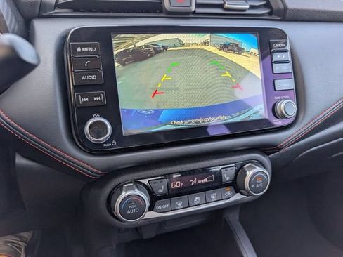 Used 2025 Nissan Versa SR FWD image 16