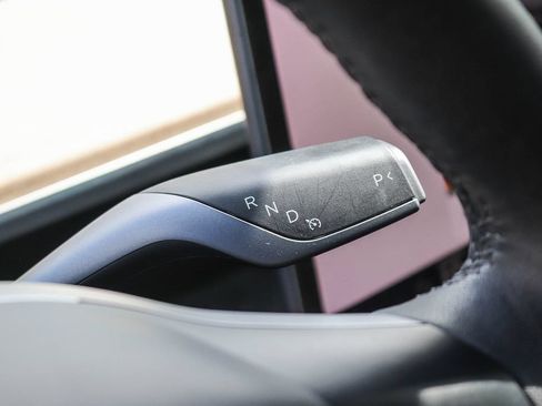 Used 2023 Tesla Model 3 Standard Range RWD image 21