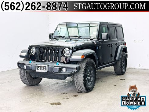Used 2023 Jeep Wrangler Unlimited w/ 8.4" Radio Group AWD/4WD image 1