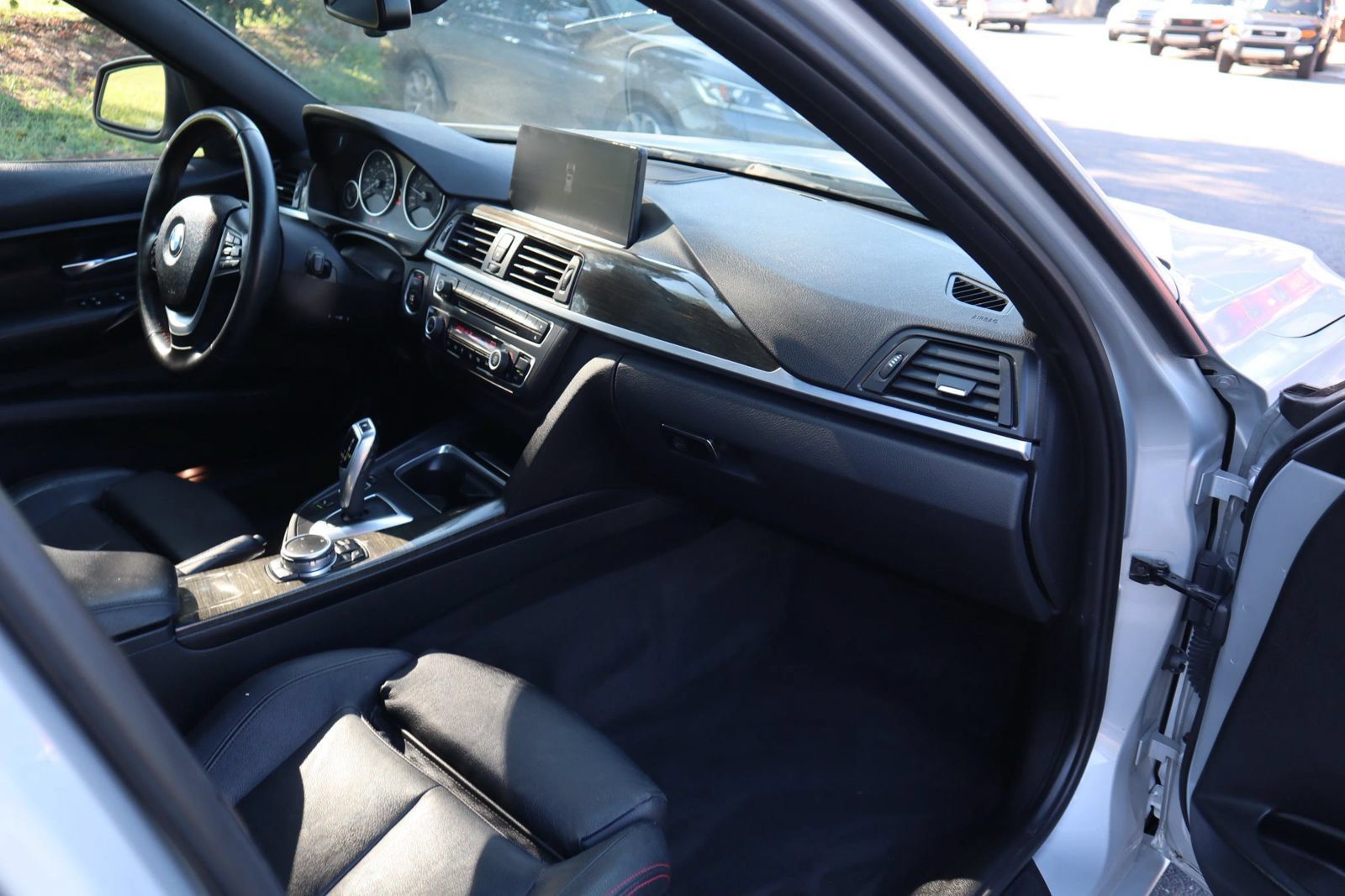 Used 2015 BMW 328i Sedan RWD image 15