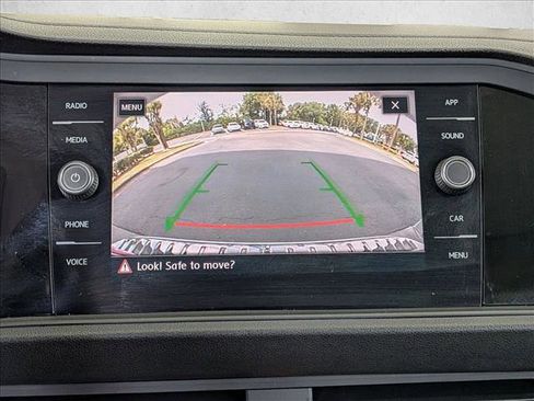 Used 2019 Volkswagen Jetta SEL w/ Cold Weather Package FWD image 14