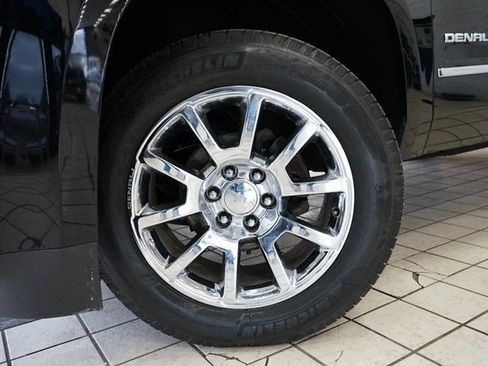 Used 2016 GMC Yukon Denali w/ Open Road Package image 62