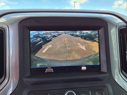 Used 2020 Chevrolet Silverado 1500 Custom Trail Boss image 23