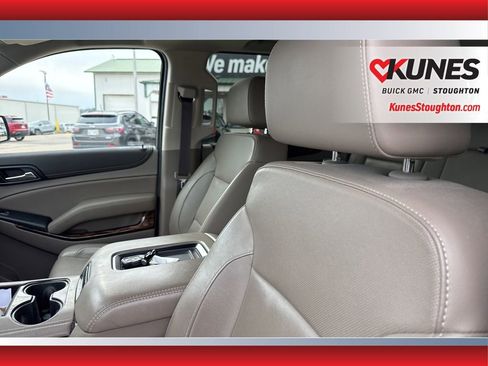 Used 2019 GMC Yukon XL SLT w/ Open Road Package image 19
