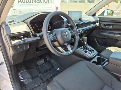 Used 2024 Honda CR-V EX image 10