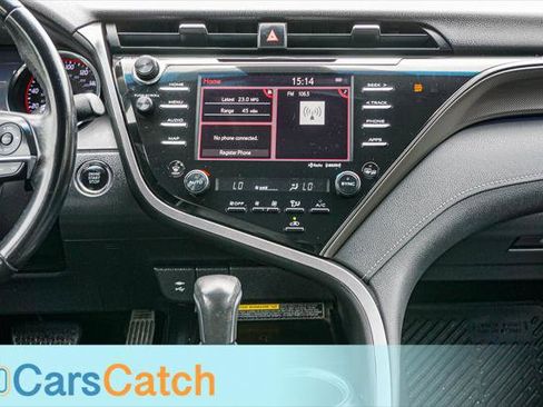 Used 2019 Toyota Camry XSE FWD image 25